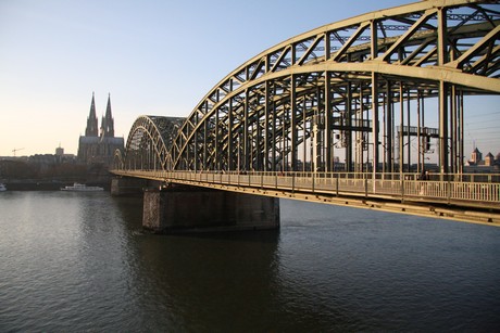 hohenzollernbruecke
