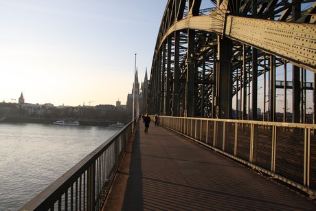 hohenzollernbruecke