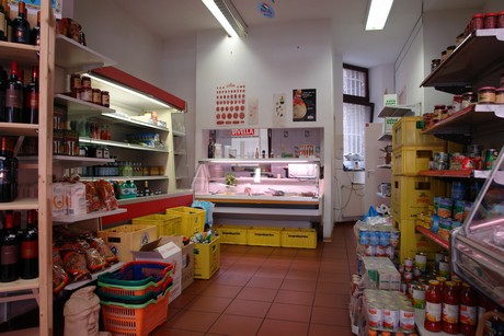 mini-market