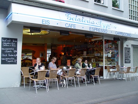 Eiscafe-Azzurro-Duerener