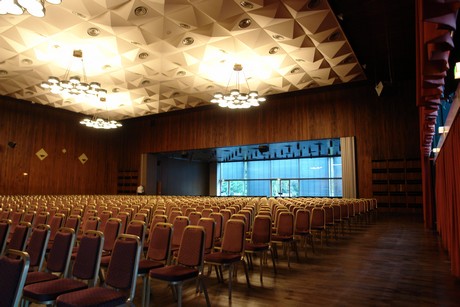 stadthalle