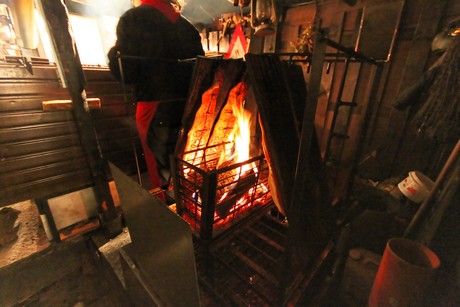 weihnachtsmarkt-neumarkt