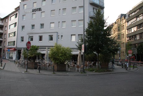 Jean-Claude-Letist-Platz