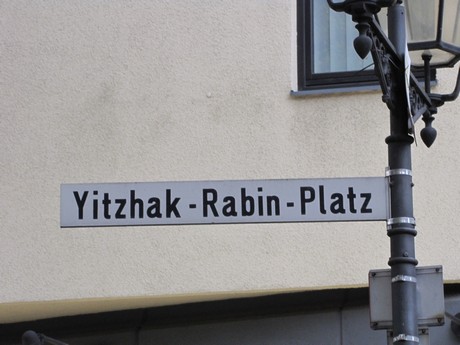 Yitzhak-Rabin-Platz