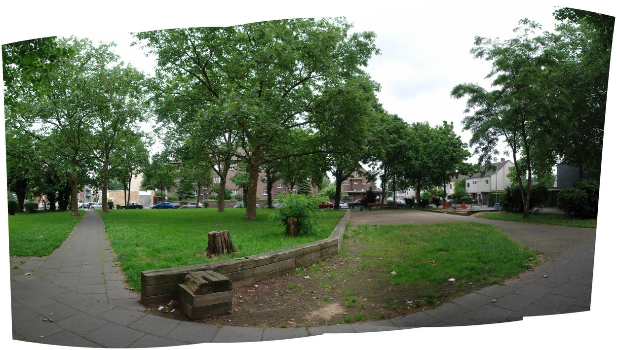 Johann-Brink-Platz in Bickendorf 