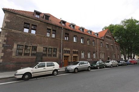 Maternuskirchplatz