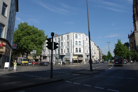 neusser-platz