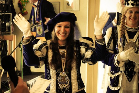 musik-und-showband-weiss-blau-am-stern-bruehl