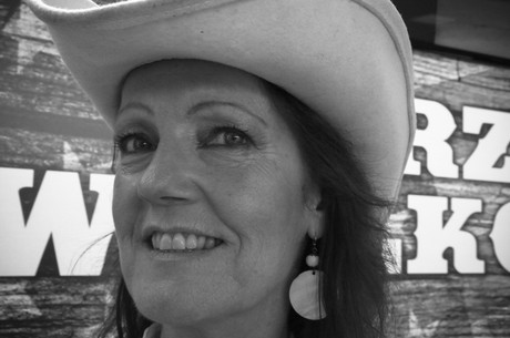 country-lady-konny-kron