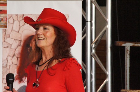 country-lady-konny-kron