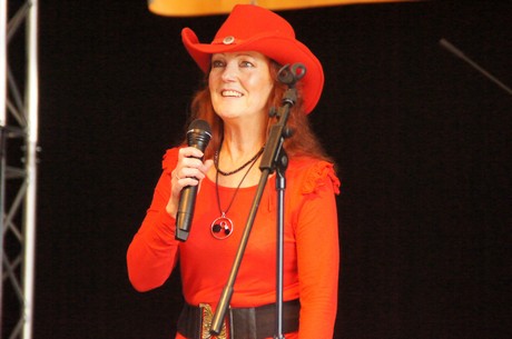 country-lady-konny-kron