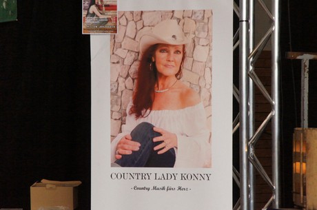 country-lady-konny-kron