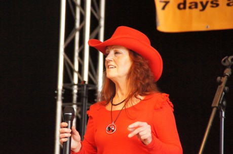 country-lady-konny-kron