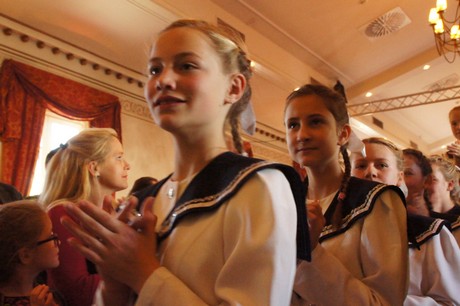jugendtanzcorps-steinenbruecker-schiffermaedchen