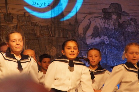 jugendtanzcorps-steinenbruecker-schiffermaedchen