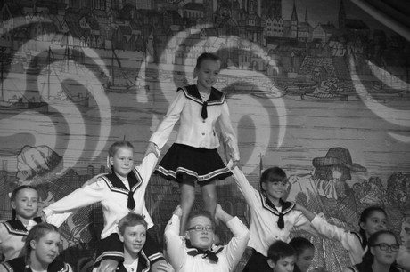 jugendtanzcorps-steinenbruecker-schiffermaedchen