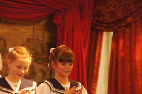 jugendtanzcorps-steinenbruecker-schiffermaedchen