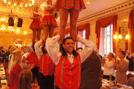rheinisches-tanzcorps-echte-fruende