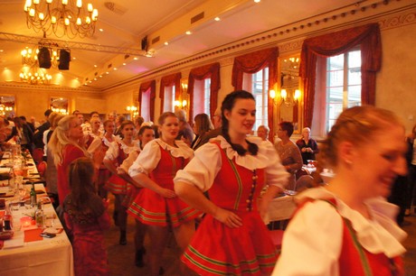 rheinisches-tanzcorps-echte-fruende