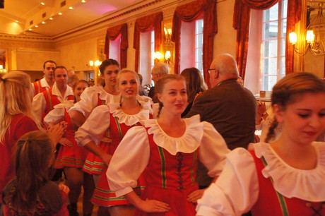 rheinisches-tanzcorps-echte-fruende