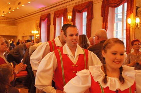 rheinisches-tanzcorps-echte-fruende