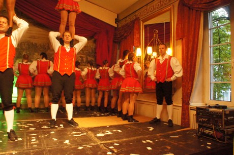 rheinisches-tanzcorps-echte-fruende