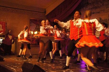 rheinisches-tanzcorps-echte-fruende