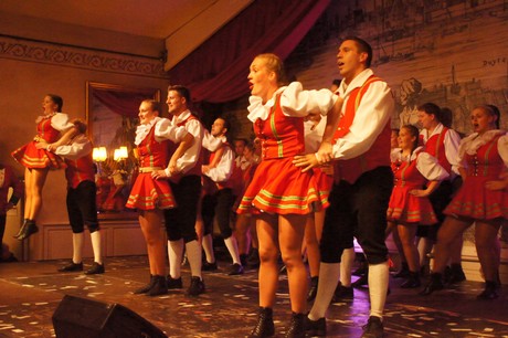 rheinisches-tanzcorps-echte-fruende