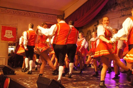 rheinisches-tanzcorps-echte-fruende