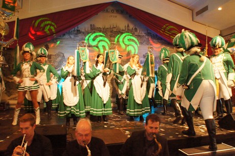 garde-corps-gruen-weiss-koeln-vun-1998