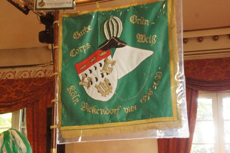 garde-corps-gruen-weiss-koeln-vun-1998