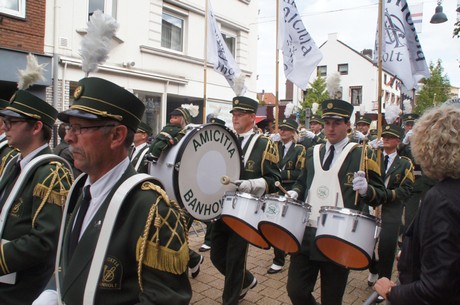 harmonie-en-klaroenkorps-amicitia-banholt