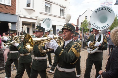 harmonie-en-klaroenkorps-amicitia-banholt
