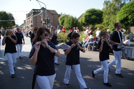 1-Jugend-Tambour-Corps-Sankt-Augustin-Blau-Weiss-Menden