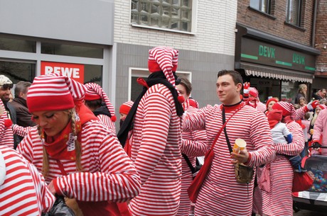 Karlotta-s-Fruende-FC-Huerth