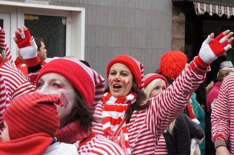 Karlotta-s-Fruende-FC-Huerth