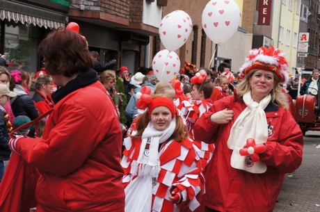 Kinder-und-Jugend-Garde-von-Rot-Weiss-Huerth