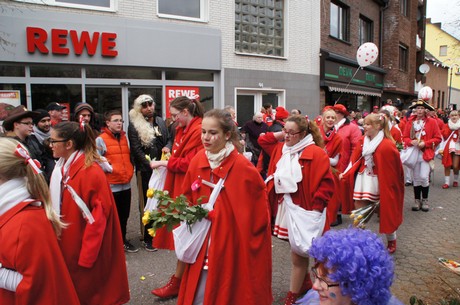 Kinder-und-Jugend-Garde-von-Rot-Weiss-Huerth