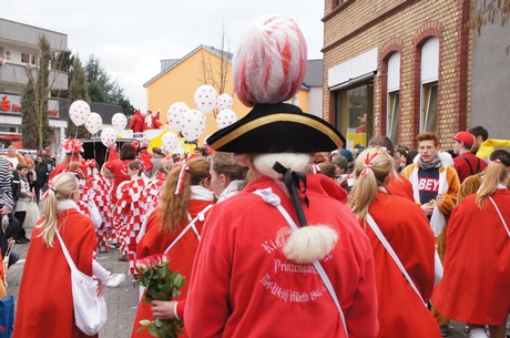Kinder-und-Jugend-Garde-von-Rot-Weiss-Huerth