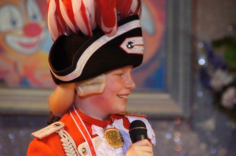 Kindertanzcorps-der-Prinzengarde-Rot-Weiss-Huerth-1947