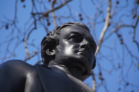 Robert-Peel