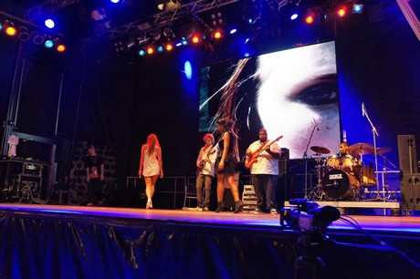 Roots-Routes-Jam-Karet