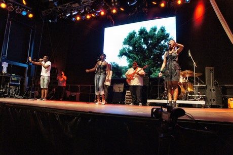 Roots-Routes-Jam-Karet