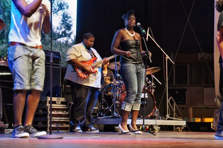 Roots-Routes-Jam-Karet