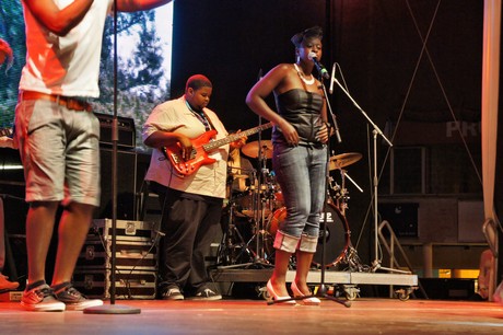 Roots-Routes-Jam-Karet