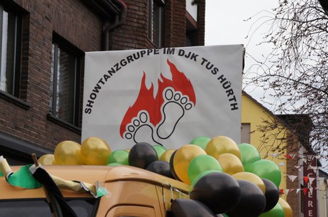 Showtanzgruppe-Dancing-Feet-DJK-TuS-Huerth