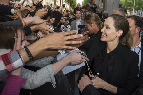 angelina-jolie-gr-####