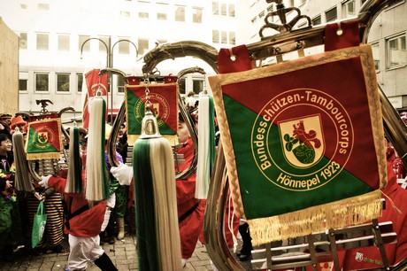 bundesschuetzen-tambourcorps-hoennepel