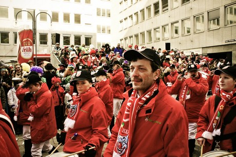 bundesschuetzen-tambourcorps-hoennepel