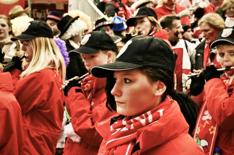 bundesschuetzen-tambourcorps-hoennepel